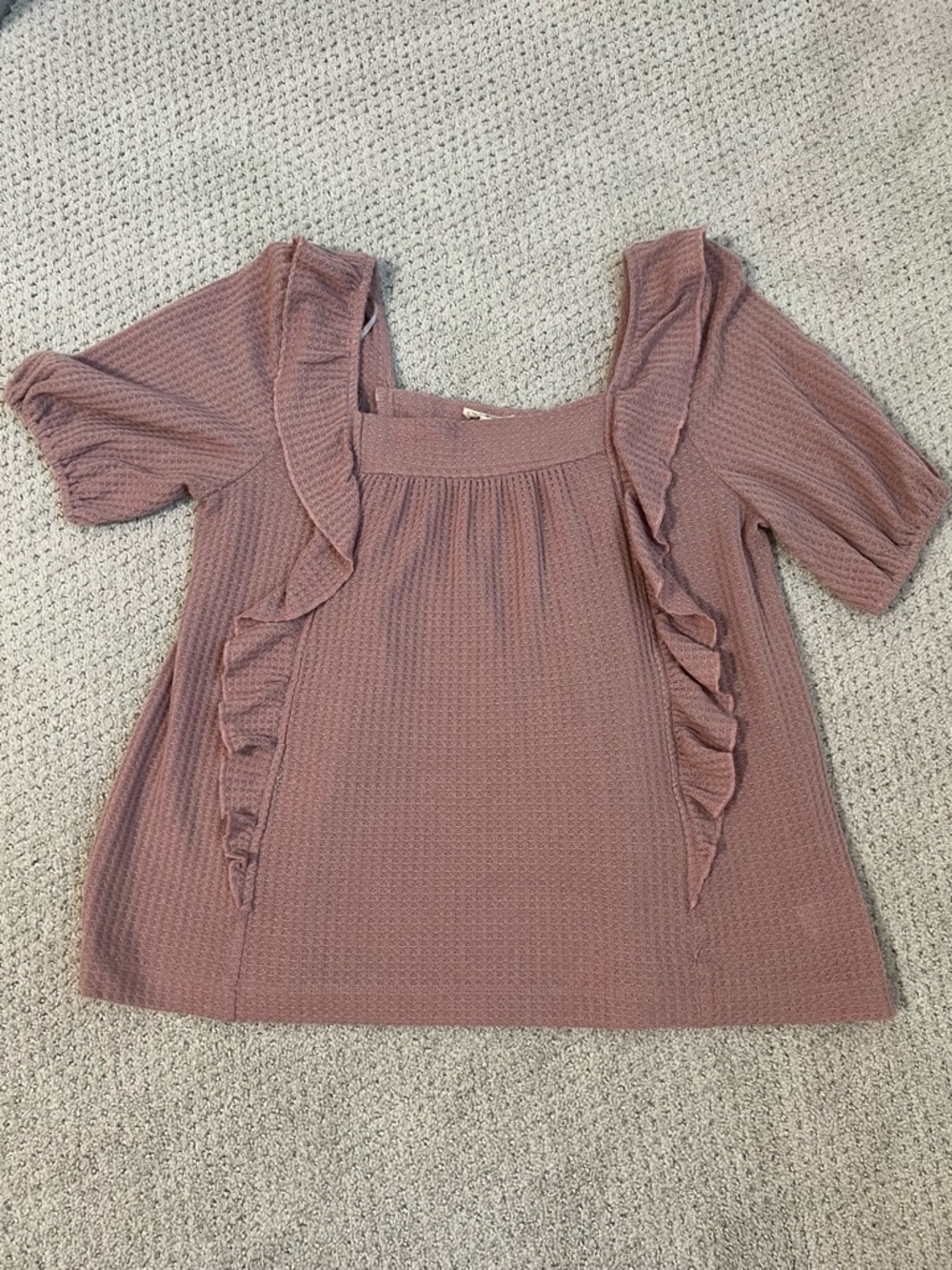 In Loom Ruffle Short-sleeve Top - L - Picture 6 of 11